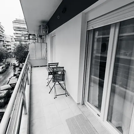 Appartement The Urban Elegance Classic Luxury 2br With Balcony Thessalonique