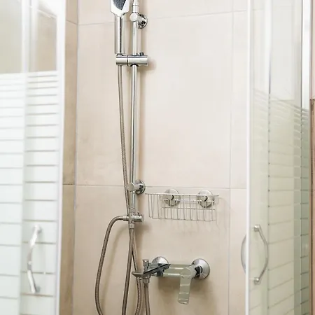 The Urban Elegance Classic Luxury 2br With Balcony * Thessalonique
